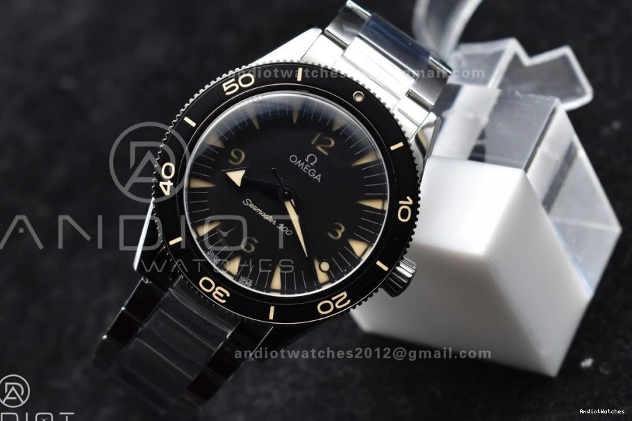 300 on 1060 Tailored A8912 Dial Heritage SS Seamaster Clone VSF Black Super Best 1:1 Edition Bracelet 0503